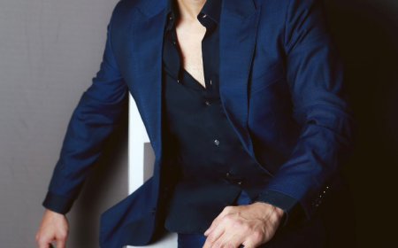 अभिनेता रजनीश दुग्गल ने 'पोस्टकार्ड्स' - डीट्स इनसाइड के साथ अपना अंतर्राष्ट्रीय डेब्यू किया