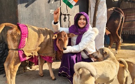 पशु मित्रों के साथ अदा शर्मा की अदाएं