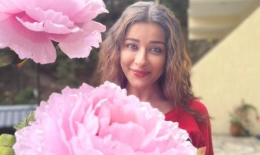 Nyrraa M Banerji recently tried paragliding in Himachal