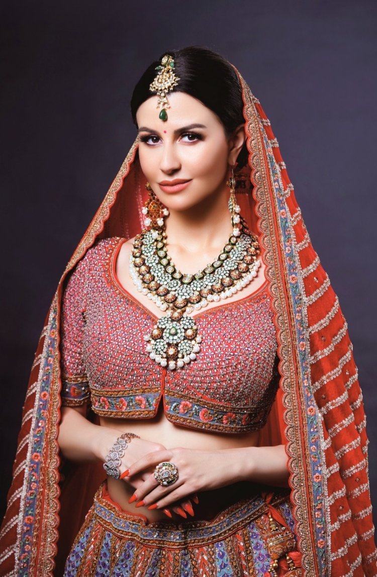 Giorgia Andriani looks exquisite as she ditches the usual hot look and stuns in Jouhar By House of Diamonds