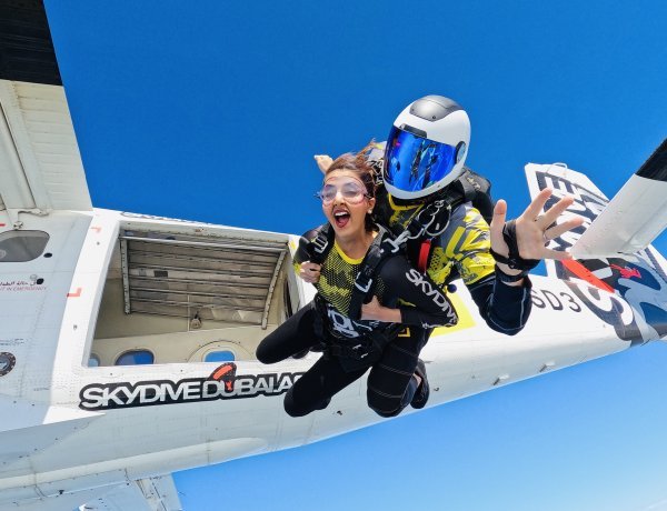 Jyoti Saxena's skydiving pictures from Dubai are nerve-racking but are giving us major adventure goals.