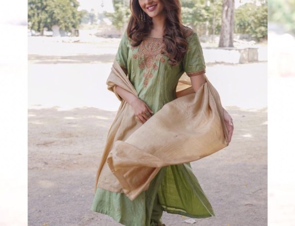 Independence Day 2023: The Spirit Of Patriotism Lies In This Tricolor Indian Outfits For Actress Seerat Kapoor