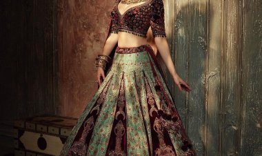 Giorgia Andriani Exudes 'Maharani' Vibes In A Royal Bridal Look By Ace Designer Lalit Dalmia
