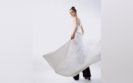 Watch Now: Jonita Gandhi's Stunning New Music Video for 'Naal Ve' from 'Love Like That'