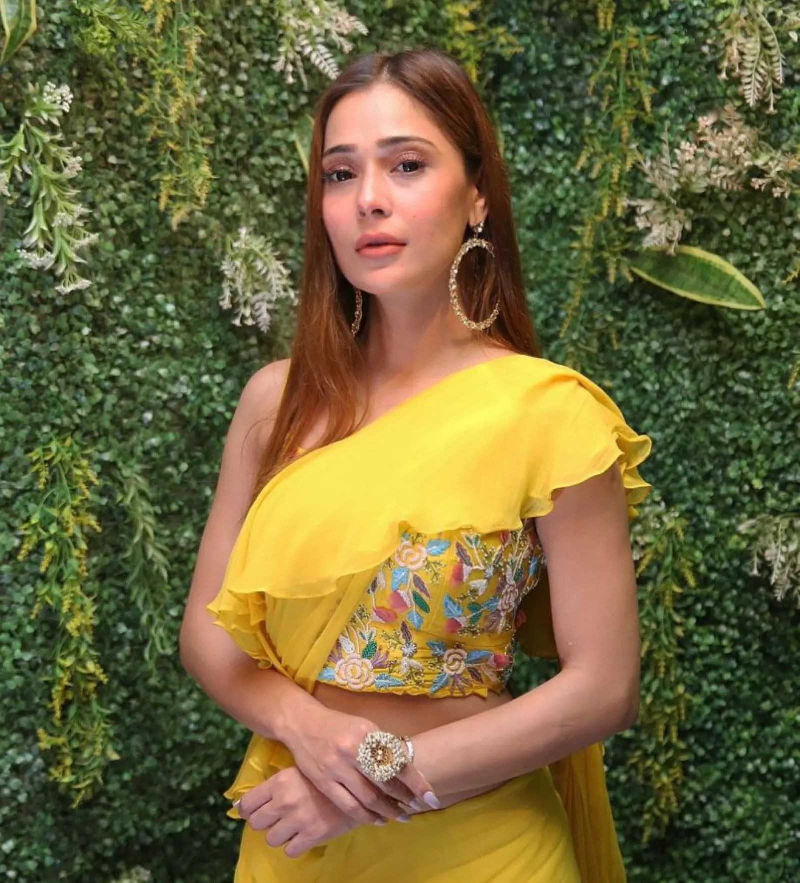 Here’s who gets to see Sara Khan’s crazy side