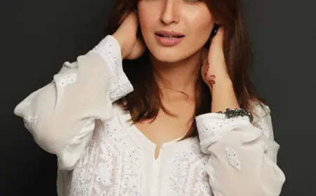 From observing a fast to visiting temples to reliving the fun celebrations of childhood, celebrities reminisce their Janmashtami stories