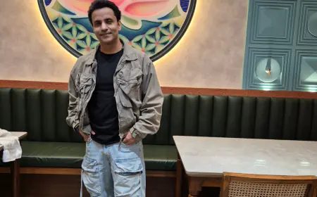 Rajiv Thakur Shines in New Avatar at Shree Gomateshwara Bhavan for a Media Meet for 'IC814: The Kandahar Hijack'